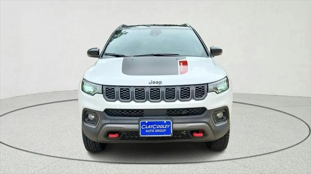 2025 Jeep Compass Trailhawk 4x4
