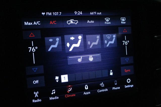 2021 Ram 1500 Big Horn Crew Cab 4x4 5'7" Box