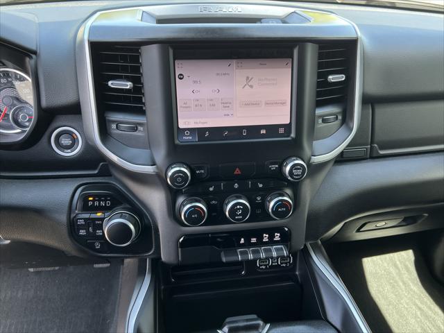 2022 Ram 1500 Big Horn Crew Cab 4x4 5'7" Box