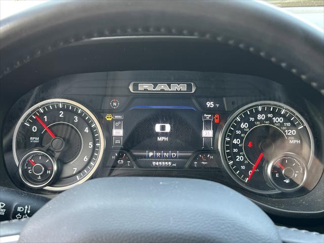 2023 Ram 1500 Big Horn Crew Cab 4x4 5'7" Box