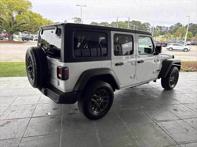 2025 Jeep Wrangler 4-Door Summit 4x4