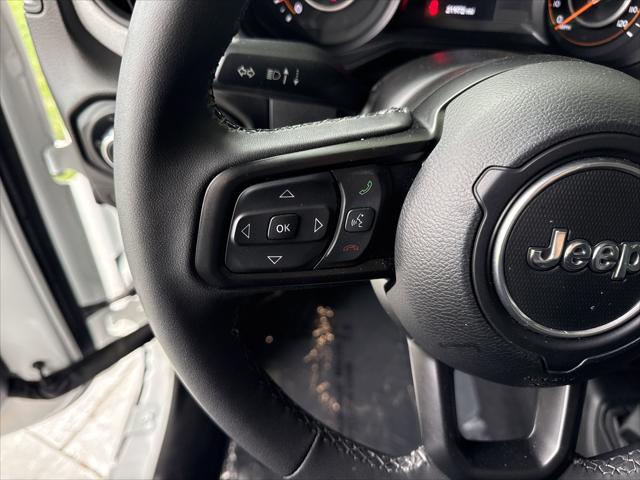 2025 Jeep Wrangler 4-Door Summit 4x4