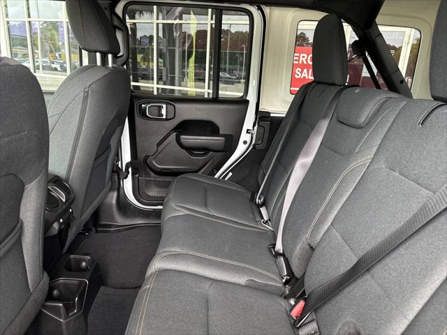 2025 Jeep Wrangler 4-Door Summit 4x4