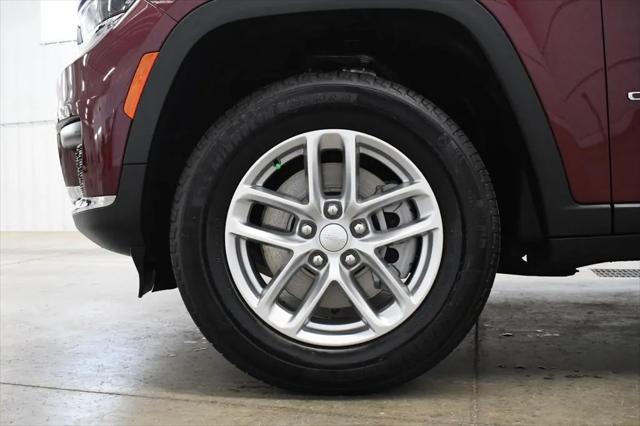 2026 Jeep Grand Cherokee L Altitude 4x4