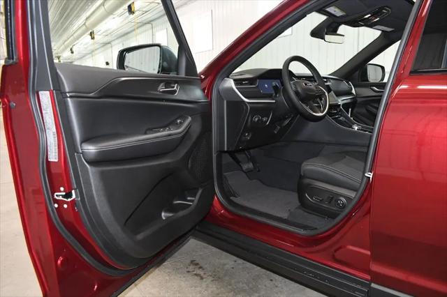 2026 Jeep Grand Cherokee L Altitude 4x4