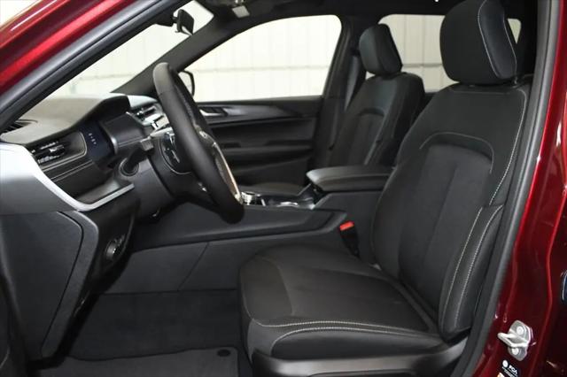 2026 Jeep Grand Cherokee L Altitude 4x4