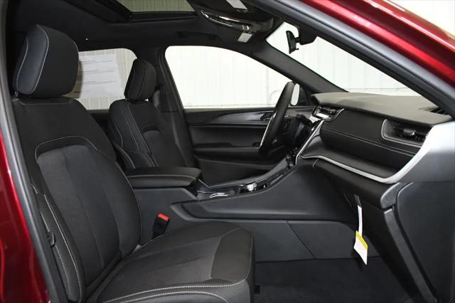 2026 Jeep Grand Cherokee L Altitude 4x4