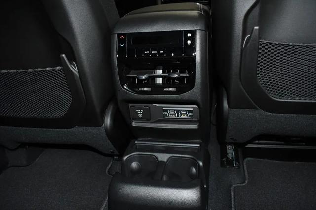 2026 Jeep Grand Cherokee L Altitude 4x4