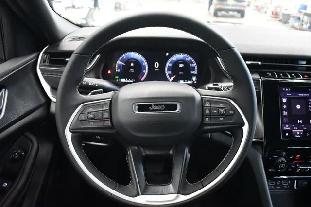 2026 Jeep Grand Cherokee L Altitude 4x4