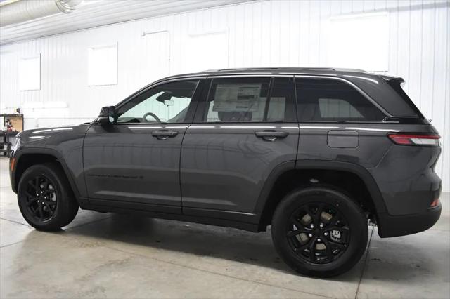 2026 Jeep Grand Cherokee Altitude 4x4