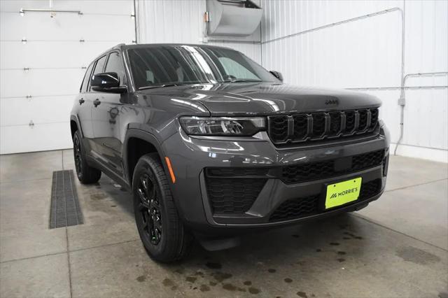2026 Jeep Grand Cherokee Altitude 4x4