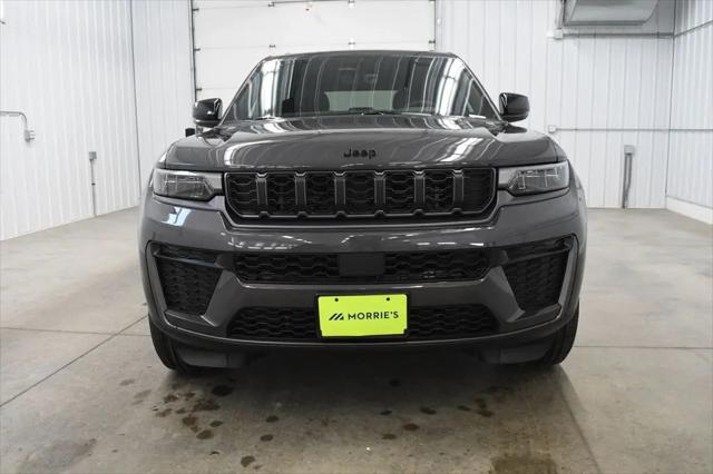 2026 Jeep Grand Cherokee Altitude 4x4