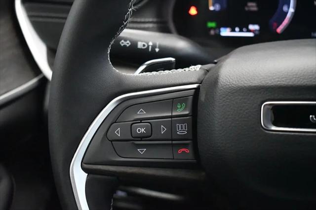 2026 Jeep Grand Cherokee Altitude 4x4
