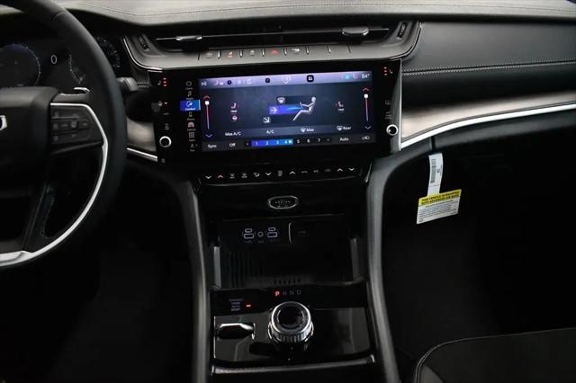 2026 Jeep Grand Cherokee Altitude 4x4