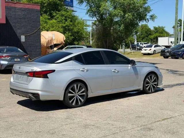 2020 Nissan Altima SR FWD