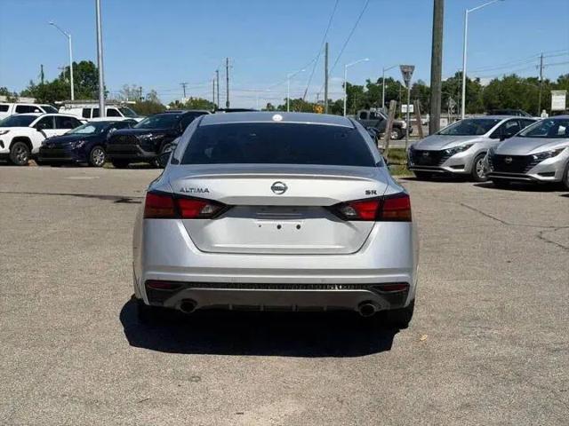 2020 Nissan Altima SR FWD