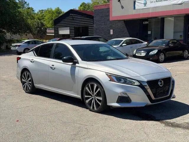2020 Nissan Altima SR FWD