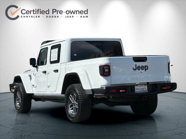 2024 Jeep Gladiator Sport