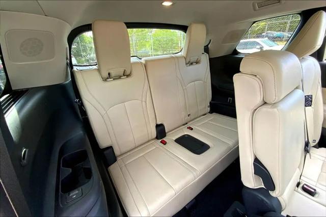 2023 INFINITI QX60 LUXE AWD