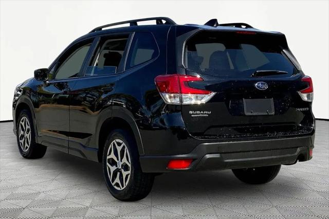 2024 Subaru Forester Premium
