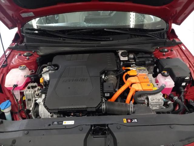 2025 Hyundai Elantra Hybrid Limited