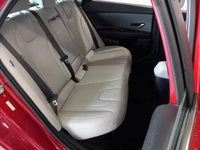 2025 Hyundai Elantra Hybrid Limited