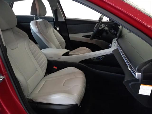 2025 Hyundai Elantra Hybrid Limited