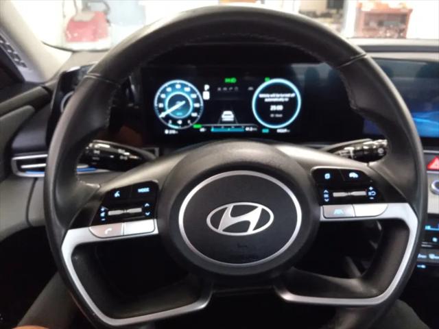 2025 Hyundai Elantra Hybrid Limited