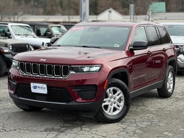 2022 Jeep Grand Cherokee Laredo 4x4 for sale in Barre, VT