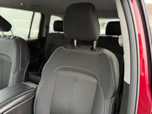 2022 Jeep Grand Cherokee Laredo 4x4