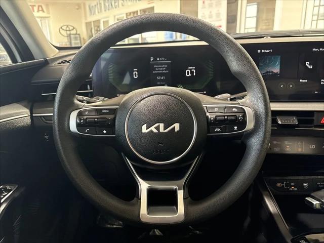 2025 Kia K5 LXS