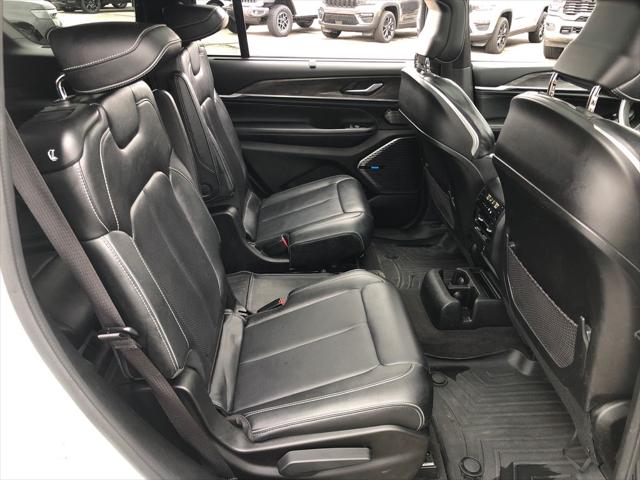 2022 Jeep Grand Cherokee L Overland 4x4
