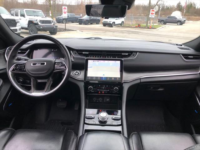 2022 Jeep Grand Cherokee L Overland 4x4