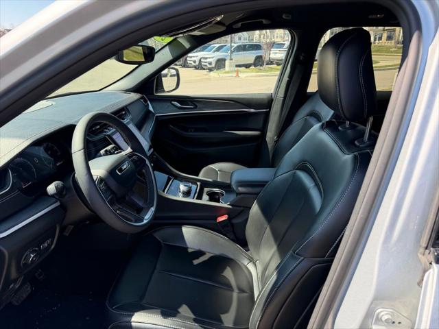 2025 Jeep Grand Cherokee Limited 4x4