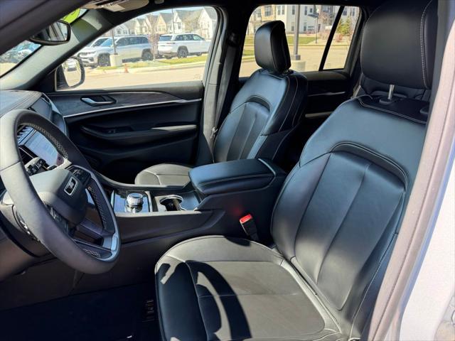 2025 Jeep Grand Cherokee Limited 4x4