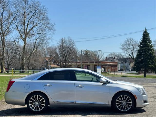 2014 Cadillac XTS Premium