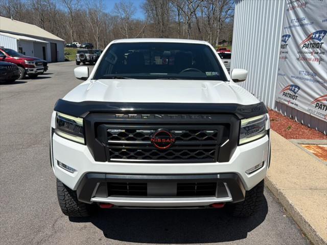 2022 Nissan Frontier Crew Cab PRO-4X 4x4 2022 Nissan Frontier Crew Cab PRO-4X 4x4