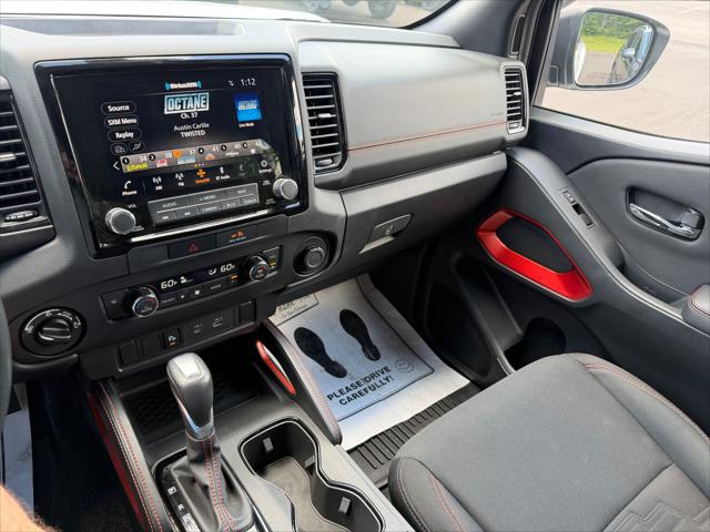 2022 Nissan Frontier Crew Cab PRO-4X 4x4 2022 Nissan Frontier Crew Cab PRO-4X 4x4