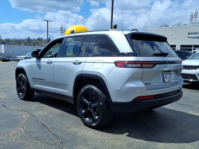 2023 Jeep Grand Cherokee Altitude 4x4