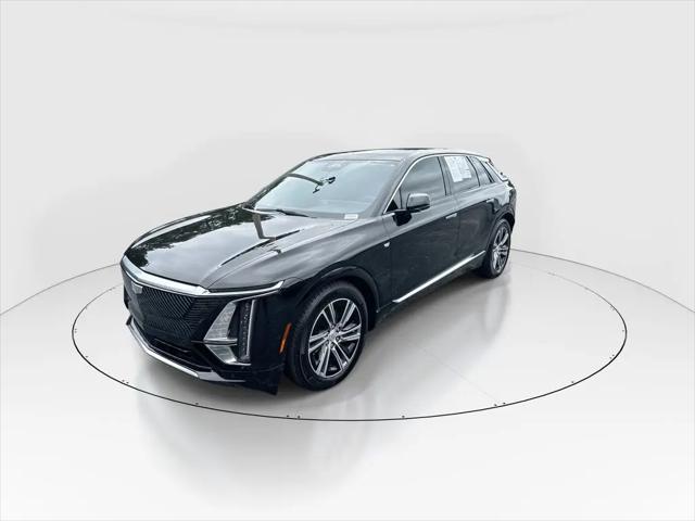 2026 Cadillac iQ Luxury AWD