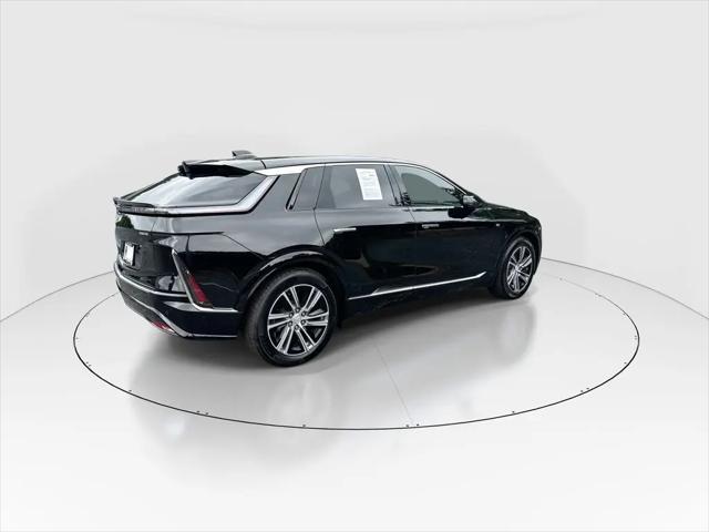 2026 Cadillac iQ Luxury AWD