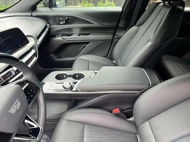 2026 Cadillac iQ Luxury AWD