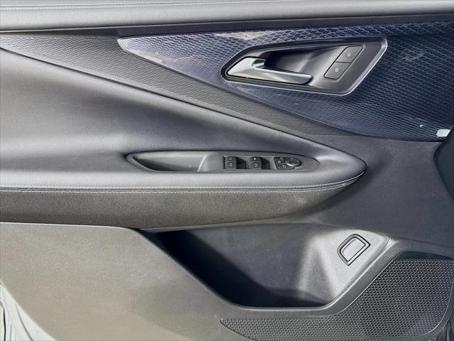 2025 Chevrolet V Blazer LT FWD