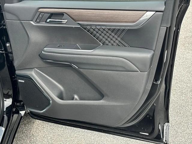2026 GMC Acadia Denali FWD