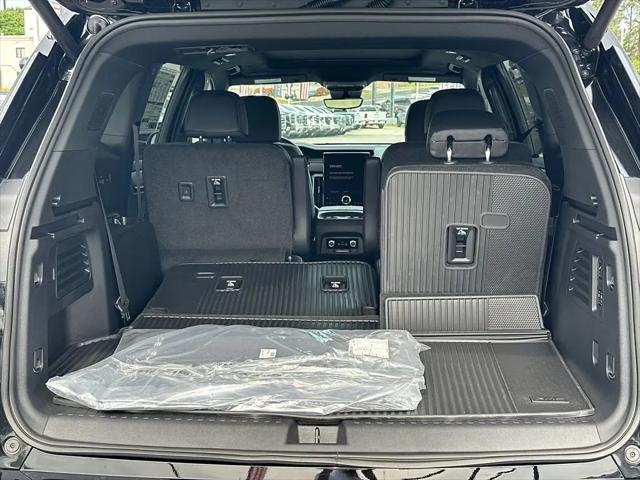 2026 GMC Acadia Denali FWD