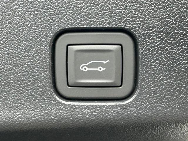 2026 GMC Acadia Denali FWD