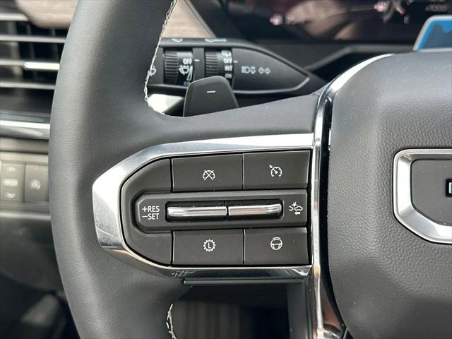 2026 GMC Acadia Denali FWD