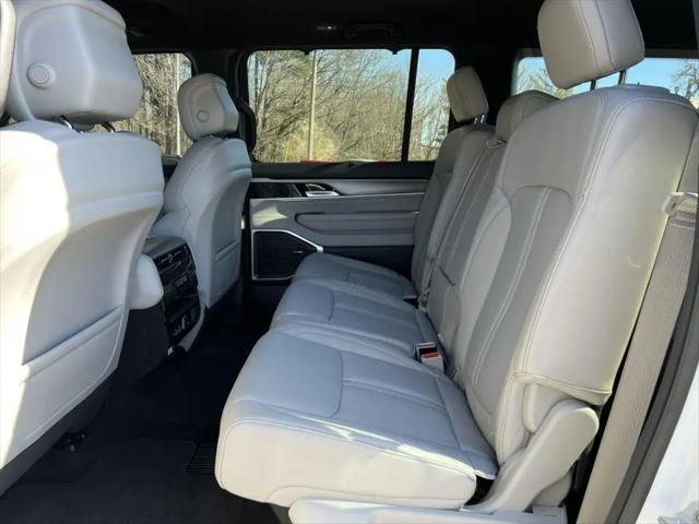 2025 Jeep Wagoneer 4x4