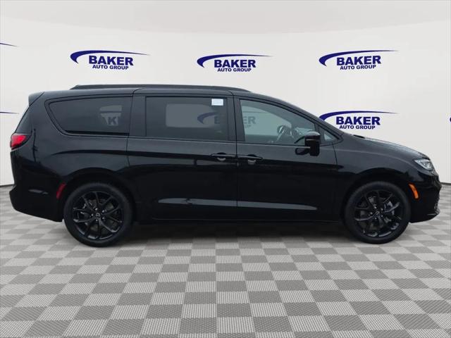 2026 Chrysler Pacifica Limited AWD