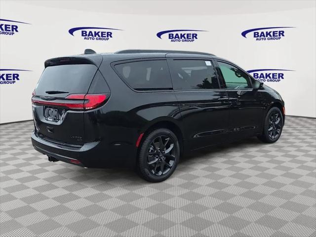 2026 Chrysler Pacifica Limited AWD